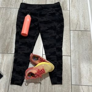 Eddie Bauer workout 🏋️‍♀️ pants